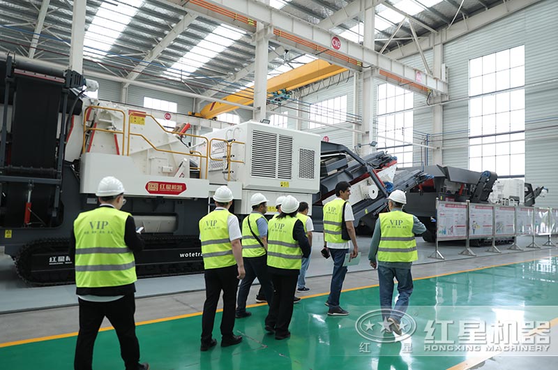 客戶參觀移動(dòng)破現(xiàn)貨 客戶參觀移動(dòng)破現(xiàn)貨