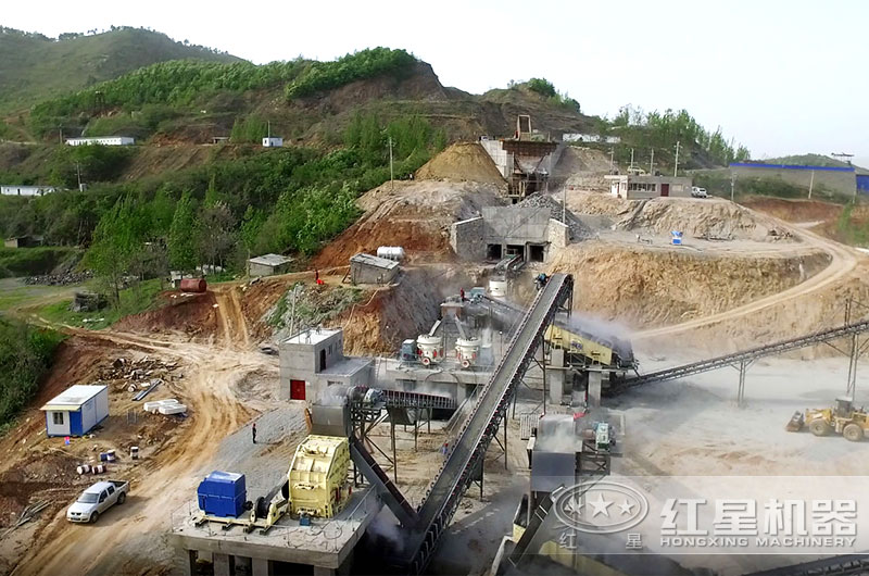 用戶石料生產現場，投資200萬輕松選擇多種型號設備